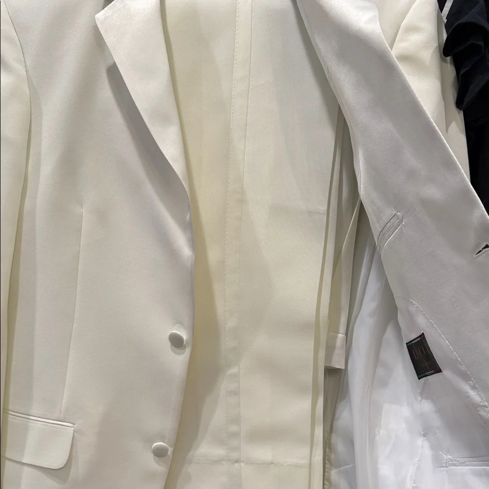 Classic Ivory Men's Suit Jacket